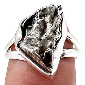 Women's Hand Made Sterling Silver and Meteorite Ring Size 9
