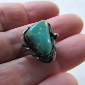 Old Pawn Navajo Sterling and Turquoise Ring Size 7