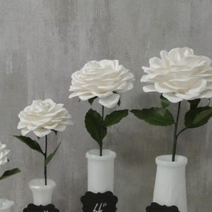Paper Rose, Traditional Rose, Single Stem