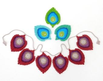 Crochet PATTERN Peacock Feather "Pavo" Motif and Garland - Original to TheCurioCraftsRoom