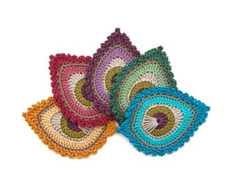 Crochet PATTERN Peacock Feather motif Java to make blankets, coasters, appliques or garlands - BEGINNERS level - Original Design