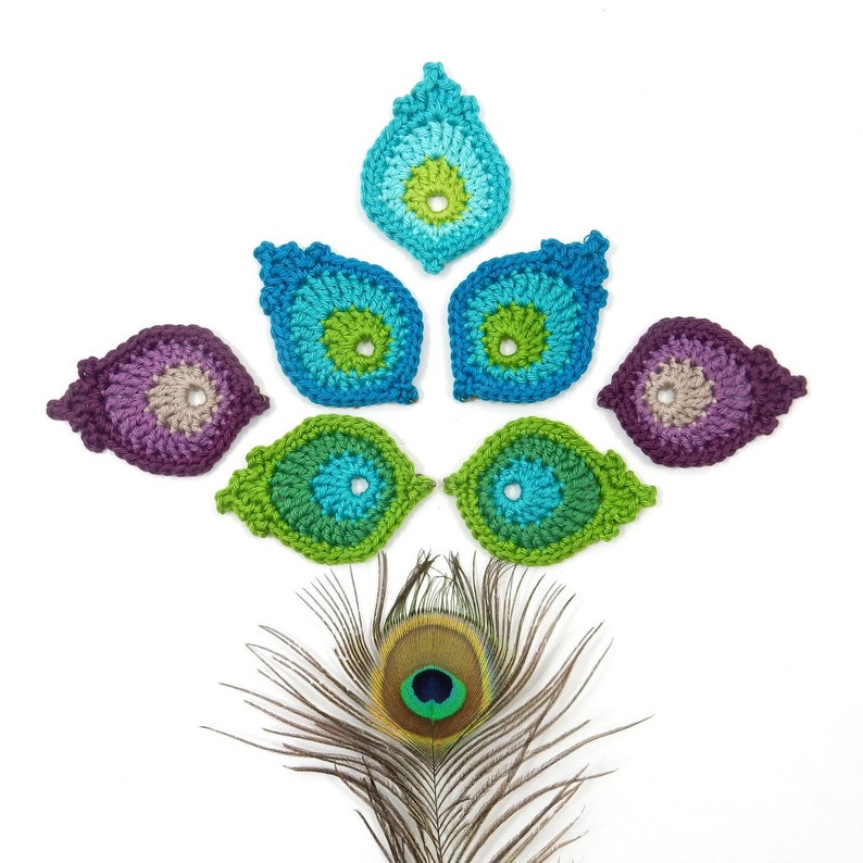 Crochet Motif PATTERN: Peacock Eye Feather PHOTO TUTORIAL Cute little applique original design by The Curio Crafts Room image 2