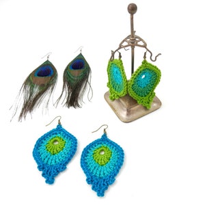 Crochet Motif PATTERN: Peacock Eye Feather PHOTO TUTORIAL Cute little applique original design by The Curio Crafts Room image 6