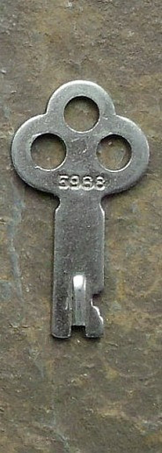 Vintage Key for Excelsior Key 5985 Trunk? Chest??