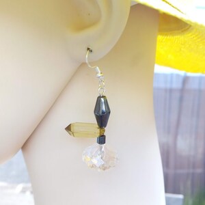 Perfect gift, Hematite earrings, green and transparent glass pearl, nickel-free silver metal hook fasteners image 2