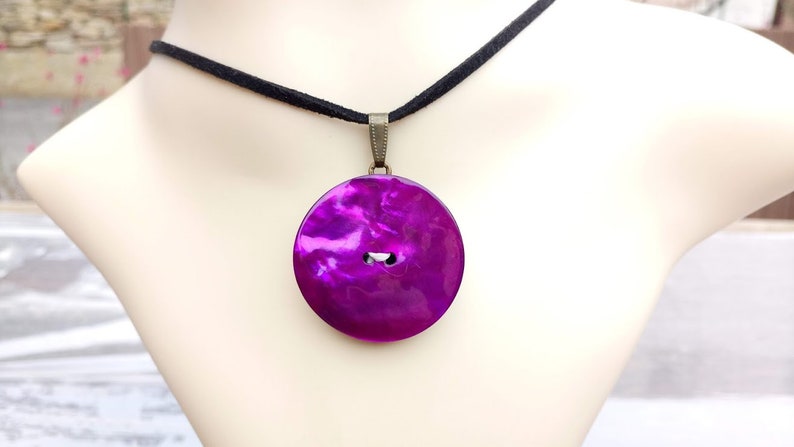 Pink double-sided necklace reversible pendant necklace baroque style necklace purple mother-of-pearl necklace leather neck collar