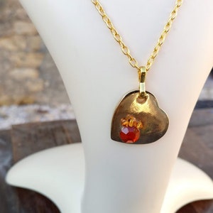 Perfekt present, halsband med hjärthänge i kristall och strass, guldkedja med karbinlås bild 6
