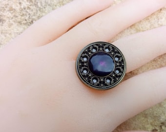 Perfect gift, Adjustable openwork bronze metal button cabochon ring, round purple glass pattern, nickel-free bronze metal support