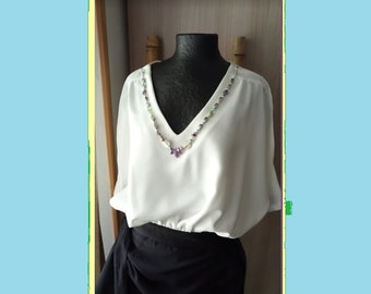 Perfect gift, pin fashion accessory, clothing jewel amethyst fan necklace, aventurine, amethyst chips, silver beads