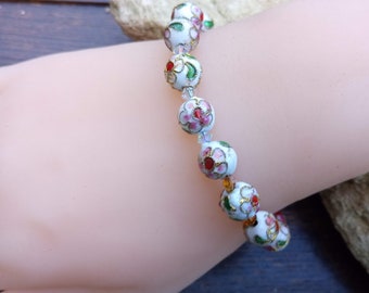 Cadeau parfait, Bracelet raffiné extensible perles cloisonnées émail blanc et cristal de haute qualité