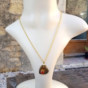 Perfekt present, halsband med hjärthänge i kristall och strass, guldkedja med karbinlås bild 5