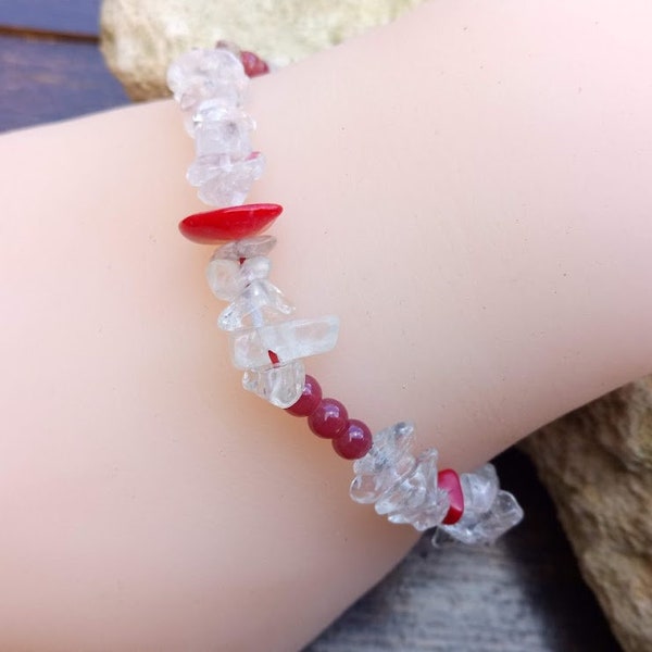 Cadeau parfait, Bracelet de style naturel, extensible, chips de corail gorgone rouge, cristal, quartz et verre