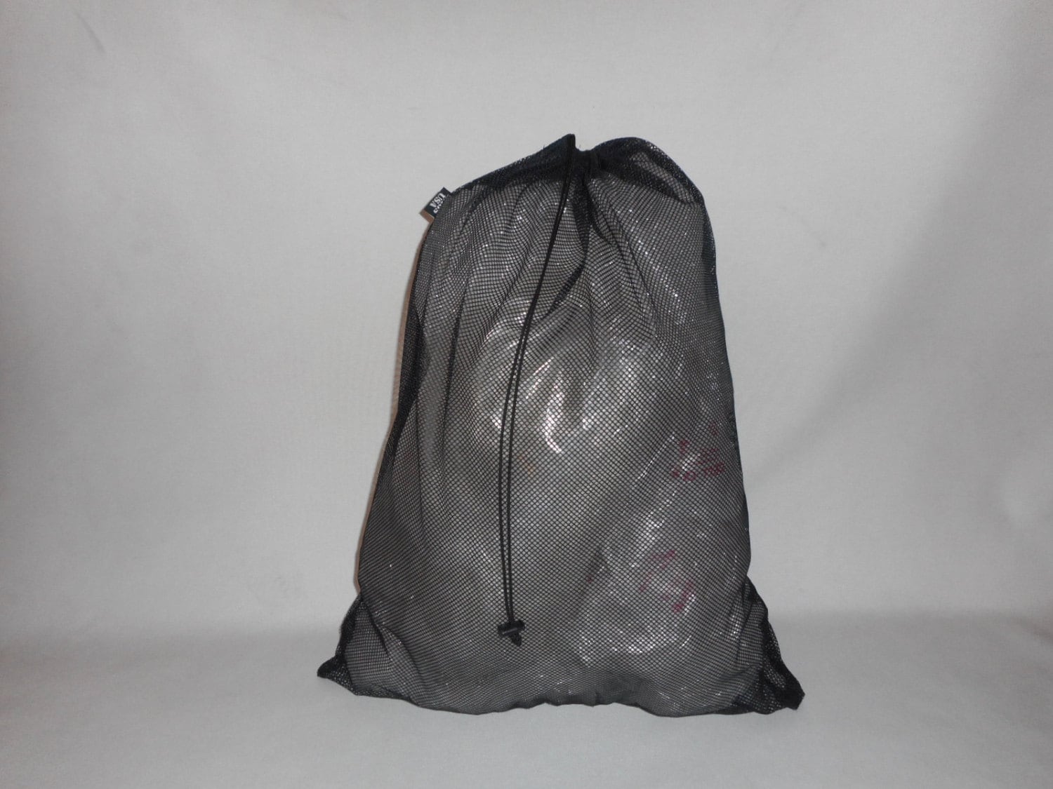 drawstring with cord lock,Made in USA. Laundry bag industrial mesh,strong 
