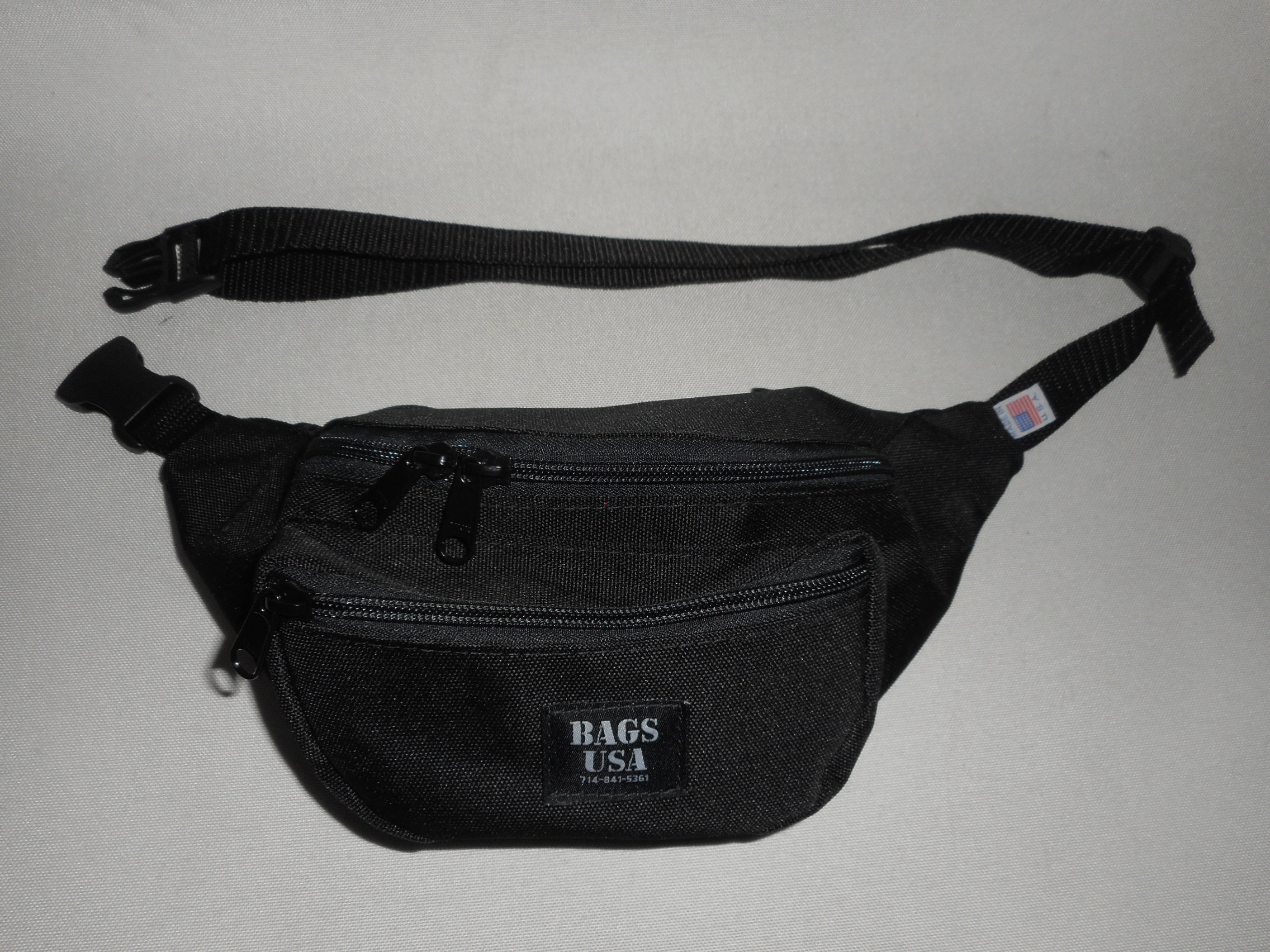 medium size fanny pack