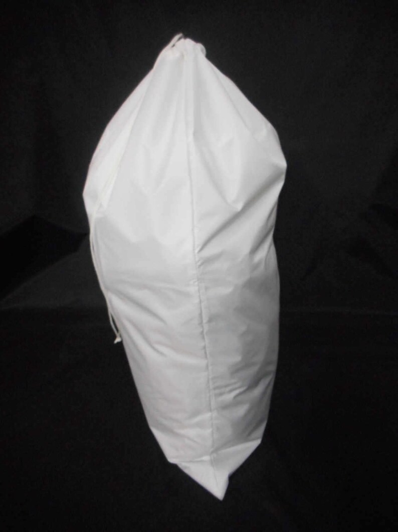 Laundry Bag Heavy Duty Jumbo Sized Nylon Holds Approximately 40 Lb Made