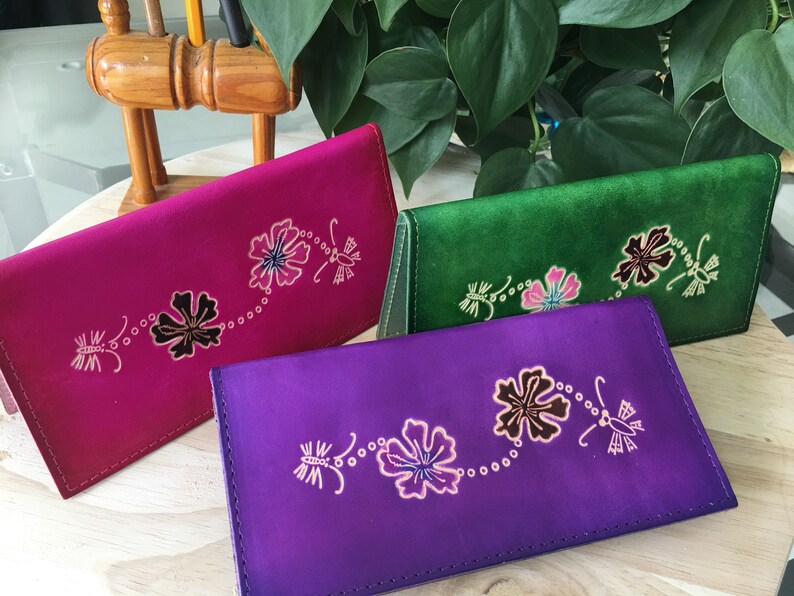 Genuine Leather Checkbook Cover Hawaii Flowers and Bee Etsy