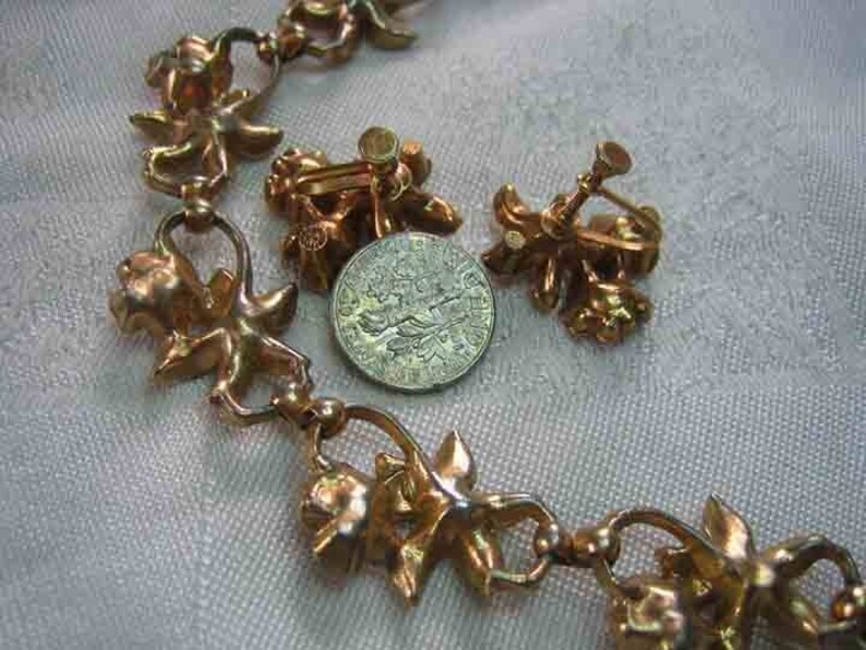 Vintage 50s Rhinestone Enamel Flower Bracelet /& Earrings