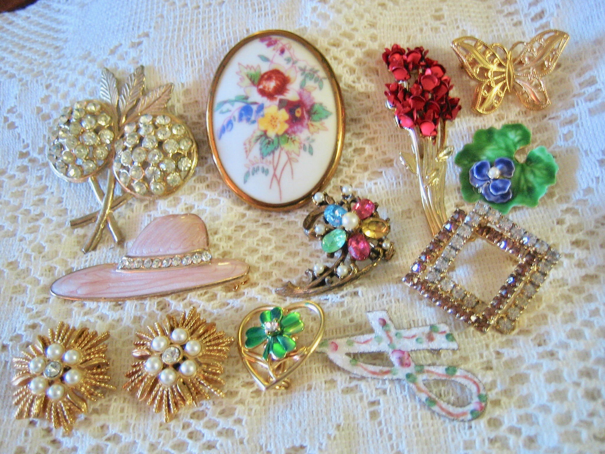 Vintage Lot de 12 Rhinestone Enamel Brooches 4 son firmados Etsy