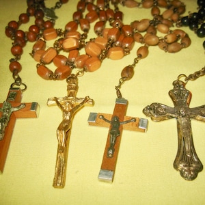 Vintage Lot of 4 Rosary Beads of RoseWood & Pits 