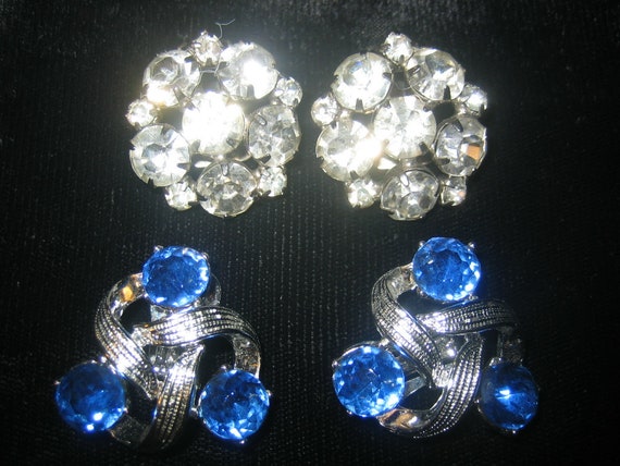Vintage 2 Pair Rhinestone Earrings Clear & Blue C… - image 2