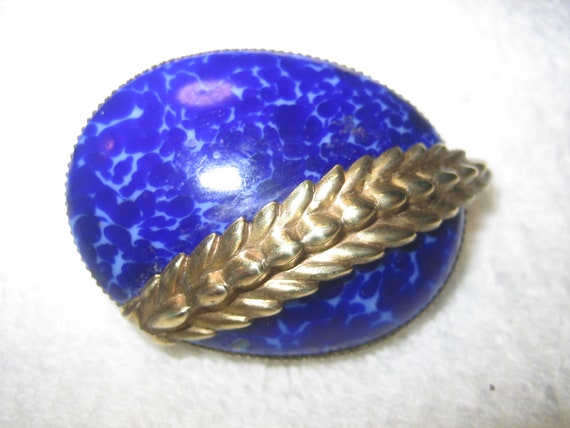 Vintage Large Blue Speckled Glass Brooch - image 1