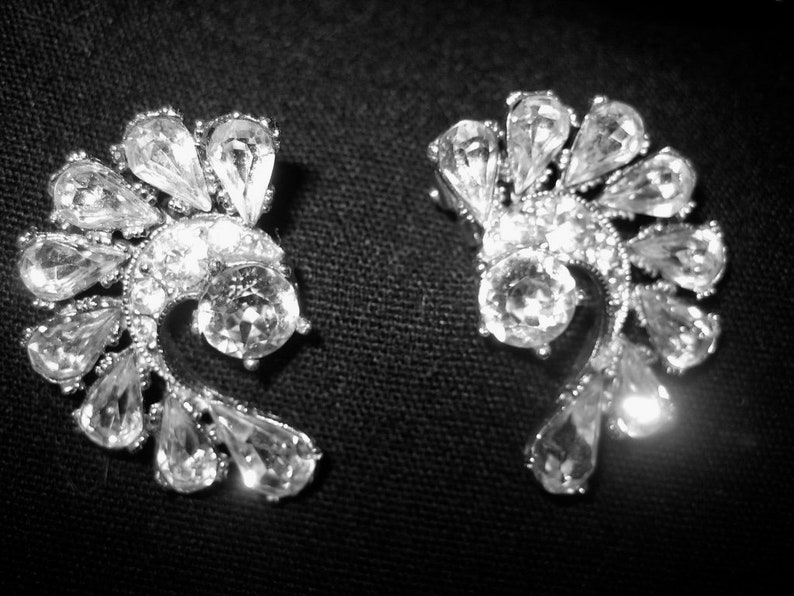 Vintage Rhinestone Duette Pins Fur Clip Brooch