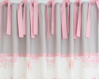 2 x curtain butterflies light grey pink