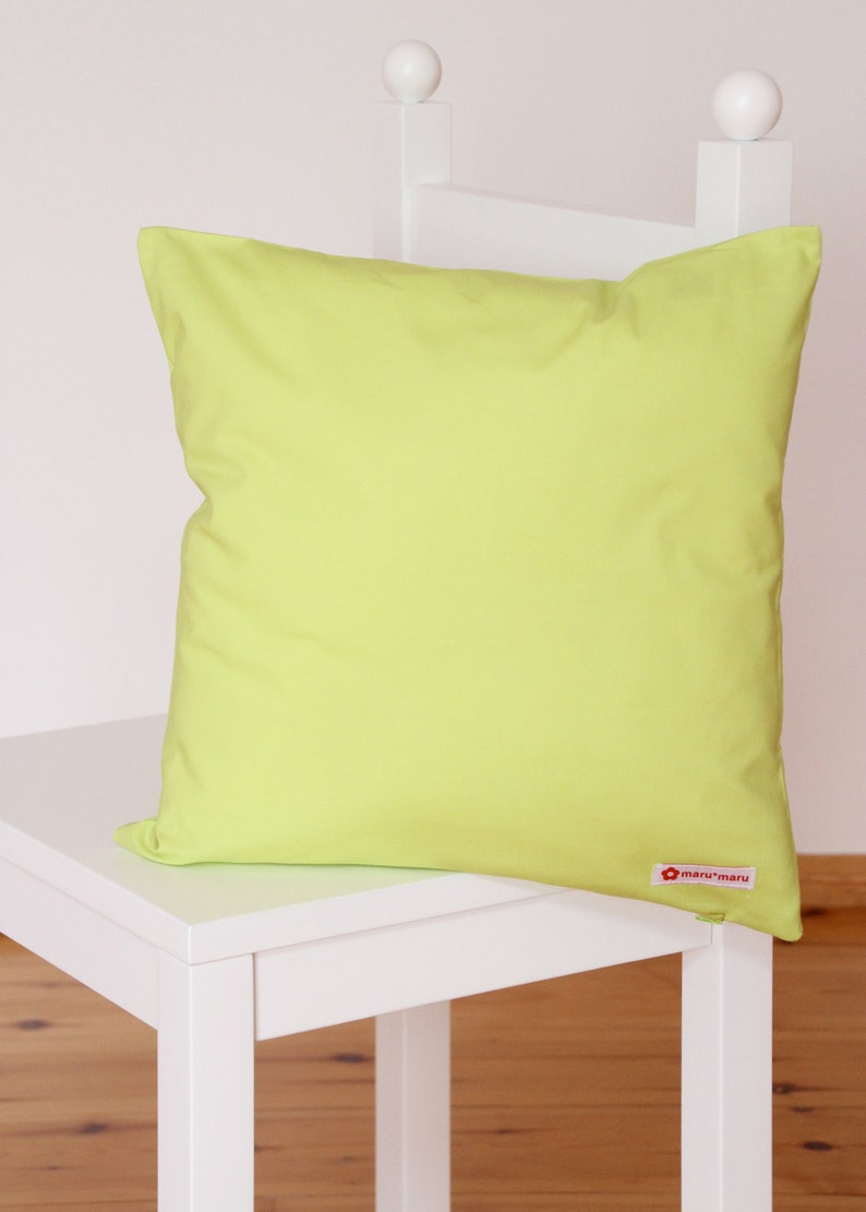 Pillowcase lime green 40 x 40 cm image 1