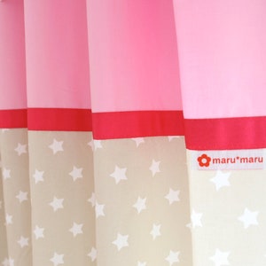 2 Vorhänge/Gardinen, Sterne beige/rosa 140x250 cm Bild 3