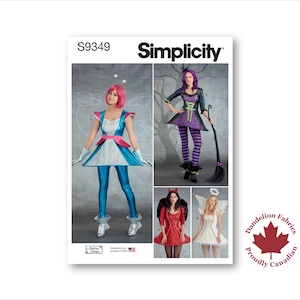 Peut inclure: Patron de couture Simplicity S9349 avec quatre modèles de costumes d'Halloween. Les costumes comprennent une fée, une sorcière, un diable et un ange. Le costume de fée est bleu, blanc et rose. Le costume de sorcière est violet et noir. Le costume de diable est rouge. Le costume d'ange est blanc.