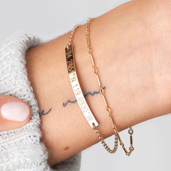 Dainty Personalized Coordinates Bracelet, Custom Coordinates Bar, Latitude Longitude Minimalist Bracelet, Best Friend Gift