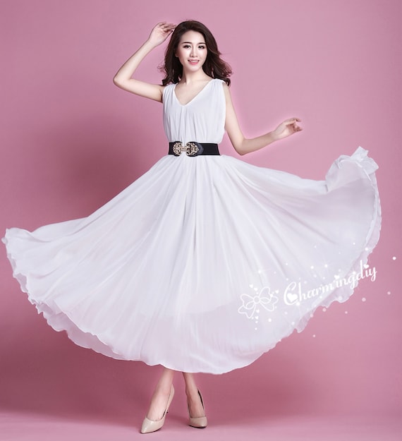 Chiffon white hotsell maxi dress