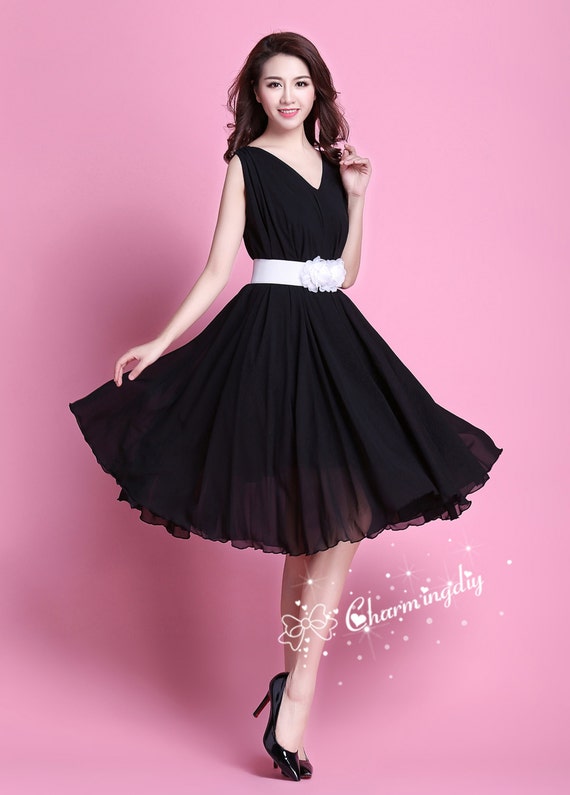 black bridesmaid dress with white accent Elegant White Black Crepe Fit and Flare Evening Bridesmaid Dress main image 0