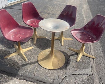 4x Mid-Century BURKE Fiberglass Shell Chairs & Table Tulip Sarrinen *Project Pieces