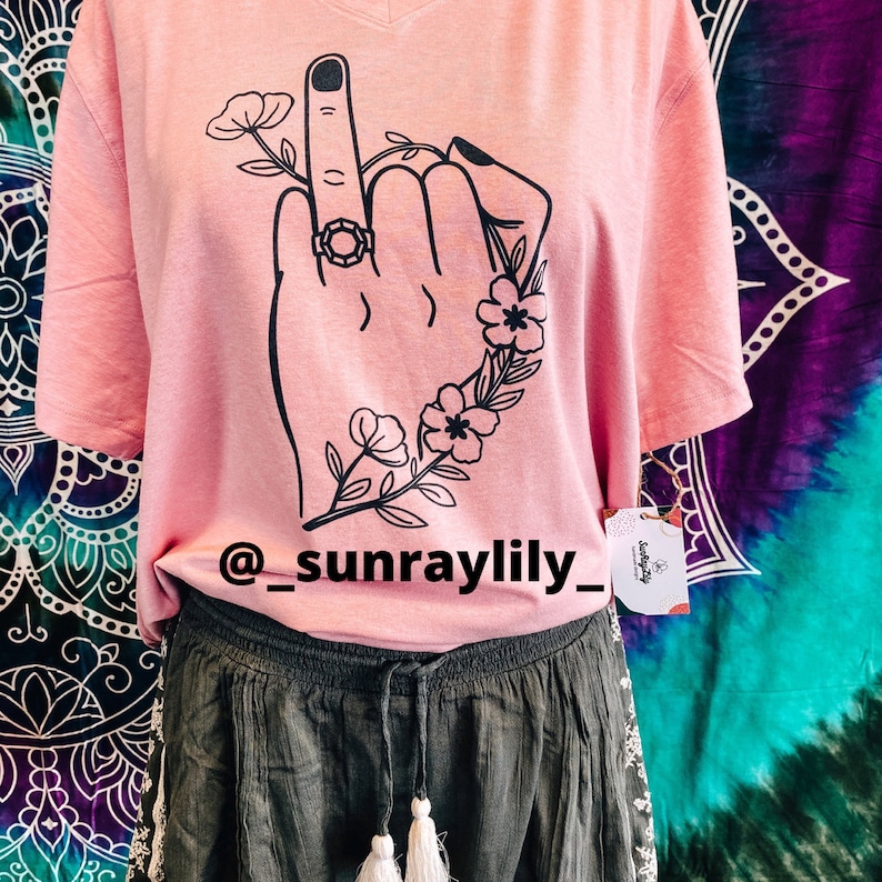 if needed in another size message me Ring finger hand
