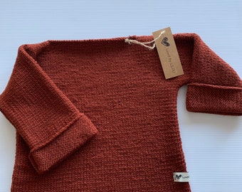Hand knitted baby boy/ Girl jumper long sleeves T top - Russet Colour - Size 3/4 to 5 Years-  100% Merino Wool- New item- STYLE#2