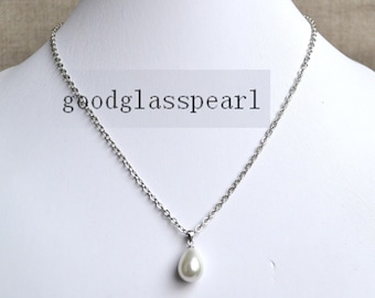 pearl pendant necklace,white pearl necklaces,drop pearl pendant,wedding necklace,bridesmaids necklace,glass pearls necklaces,necklace