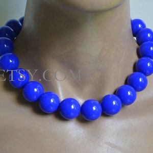 Big blue beads Necklace,20 mm royalblue beads Necklace, Resin bead, Statement Necklace, big blue choker necklace, mend necklace