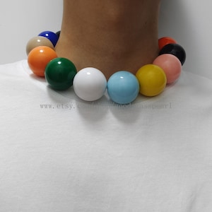 Collar de cuentas grandes multicolores, gargantilla, collar de cuentas de plástico de 28-30 mm, collar de cuentas grandes y ligero, collar llamativo