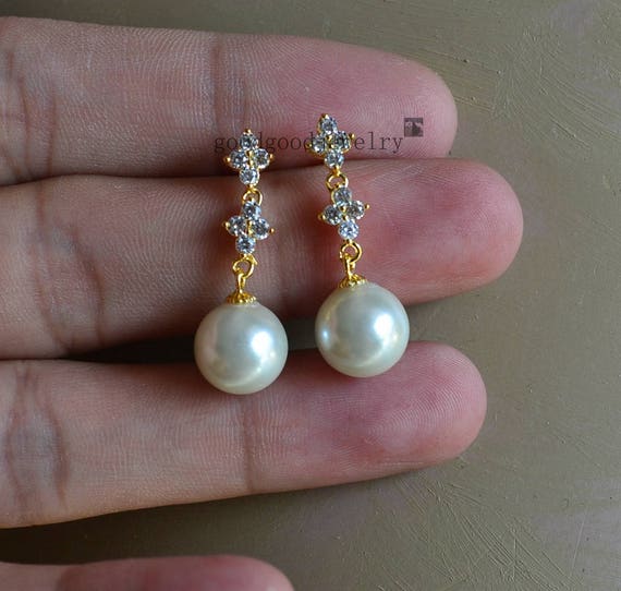 Pearl earrings with gold posts deals