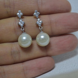pearl earring,stud post with dangle pearl earrings,pearl and zircon earrings, wedding bridal earrings, bridesmaids earrings,glass pearl