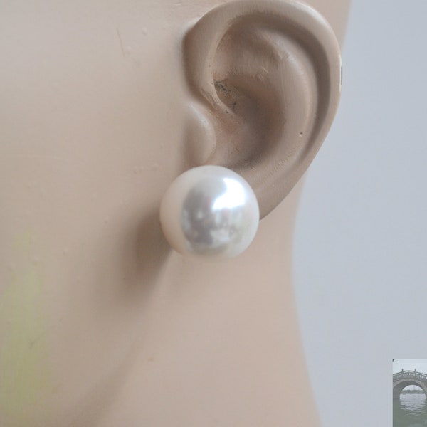 Grandes boucles d'oreilles en perles de 18 mm, boucles d'oreilles en perles rondes, grandes boucles d'oreilles en perles, boucles d'oreilles en perles légères, boucles d'oreilles en perles en plastique