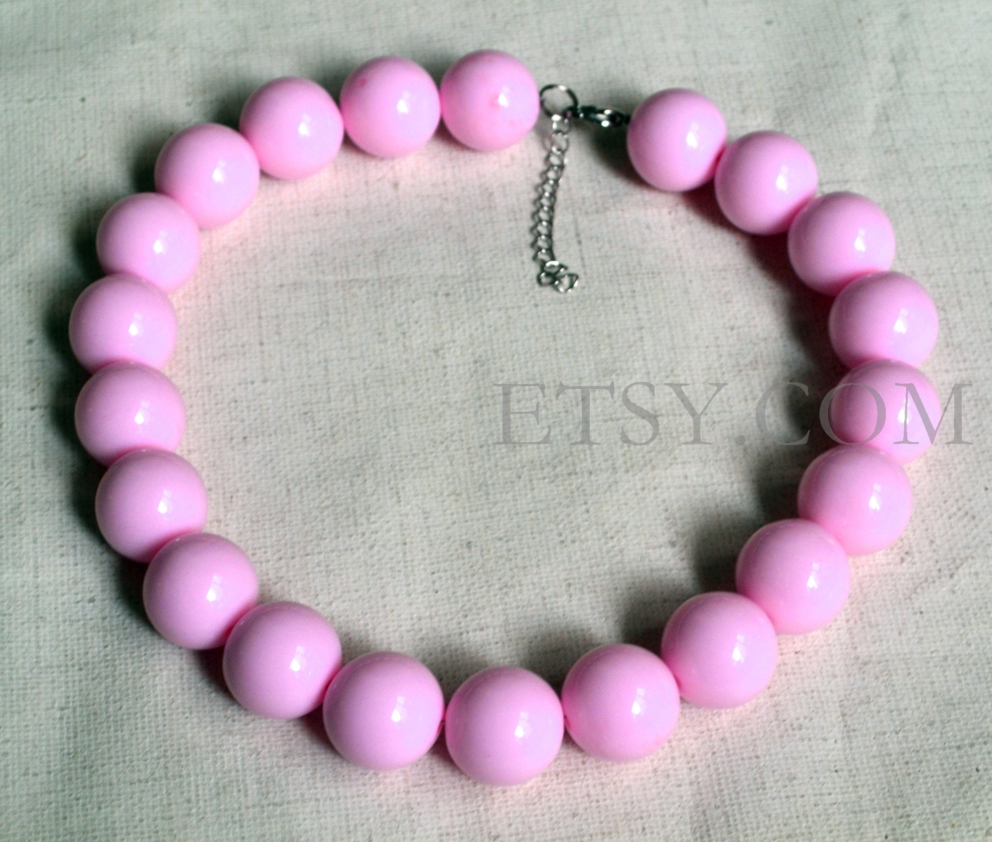 ブレスレット LESS IS MORE baby pink bead necklace Big Light Pink Beads Necklace, Resin Necklace, Statement