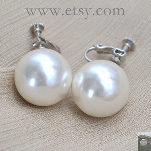 Big Pearl Clip-On Earrings, not Pierced Earrings, Clip On Pearl Earrings Stud