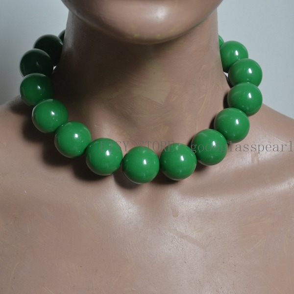 Big Green beaded necklace, 24mm green beads necklace, green choker necklace, light weight big beads necklace, statement necklace