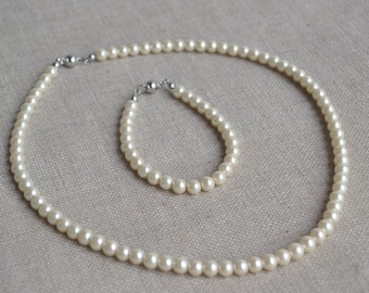 Flower Girl Pearl Jewelry Set, Bridesmaid Gift, Glass Pearl Necklace Bracelet