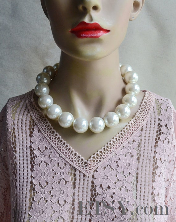 Cream Faux Pearls - 20 mm Fake Pearls