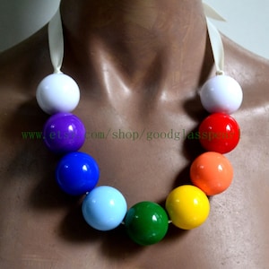 Collier de grosses perles arc-en-ciel, bijoux tendance en acrylique
