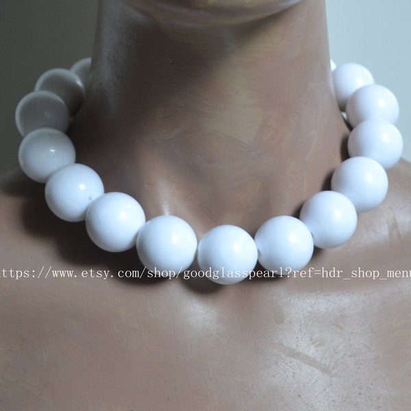 Big White beaded necklace, 23mm white beads necklace, white choker necklace, light weight big beads necklace, statement necklace