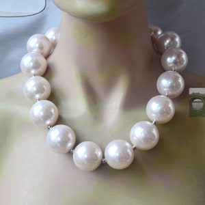 30mm ivory pearl with stainless steel bead spacer necklace, plastics pearl necklace, choker necklace, statement necklace, big pearl necklace